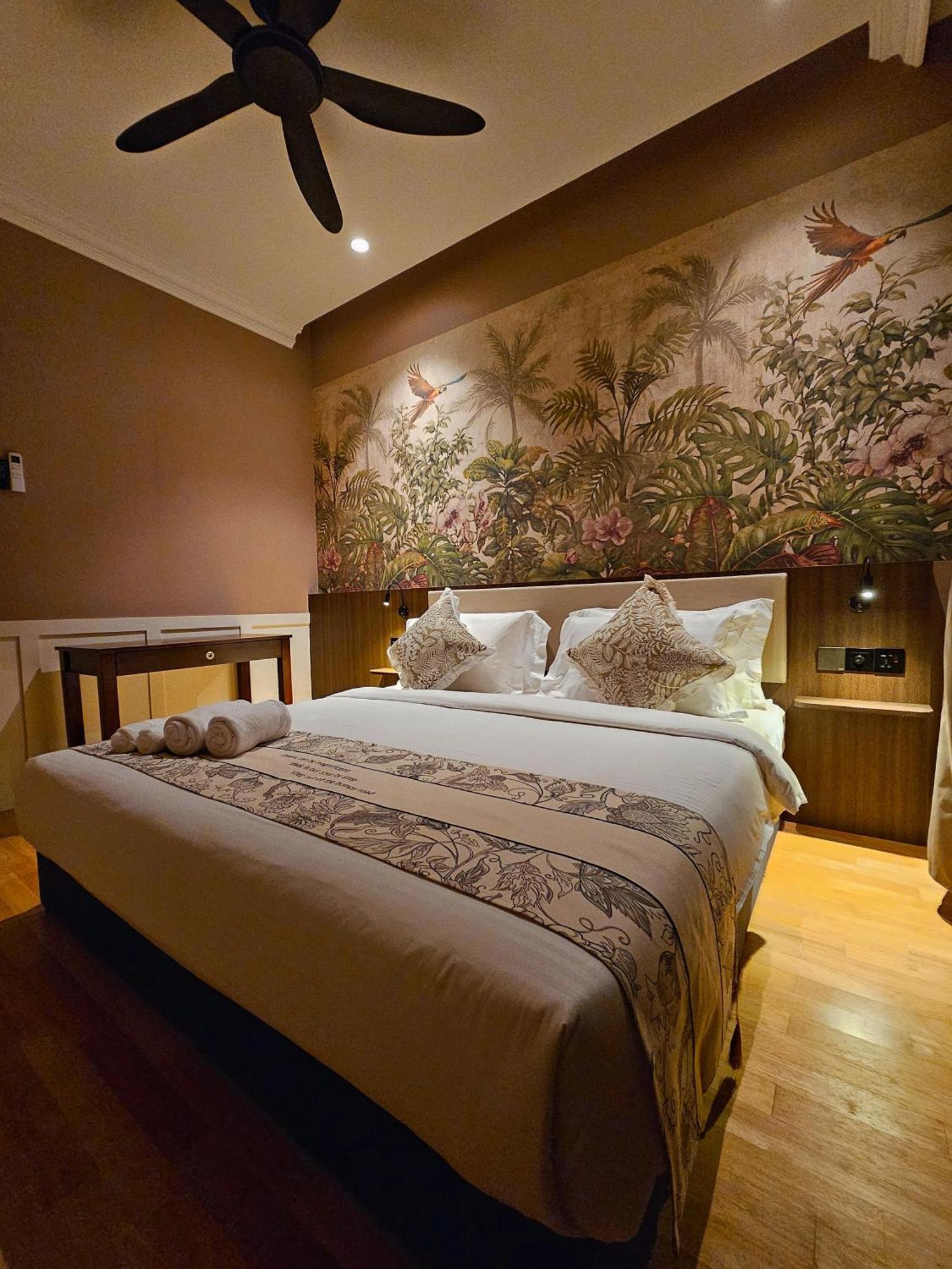 The Palm Suite At Lava Mansion George Town Eksteriør bilde