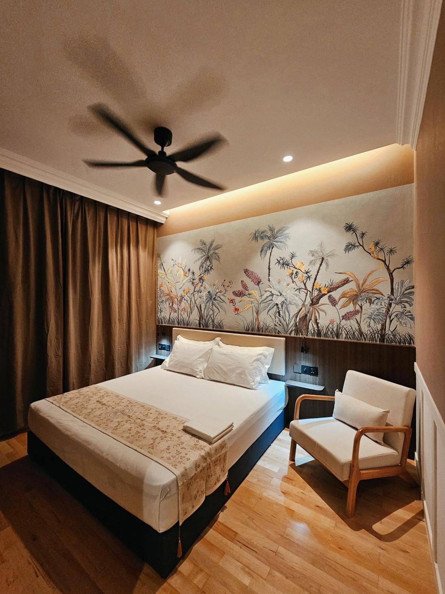 The Palm Suite At Lava Mansion George Town Eksteriør bilde